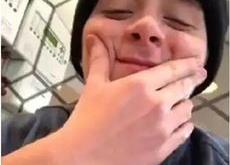 娱乐吃瓜真的假的,真假难辨，揭秘明星幕后故事